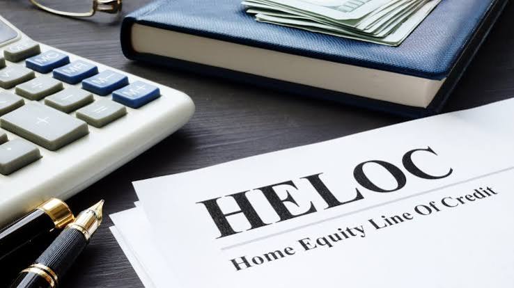 HELOC vs Home Equity Loan for Debt Consolidation: A 2026 Guide